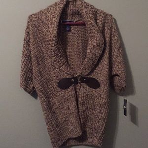 Sweater with belt